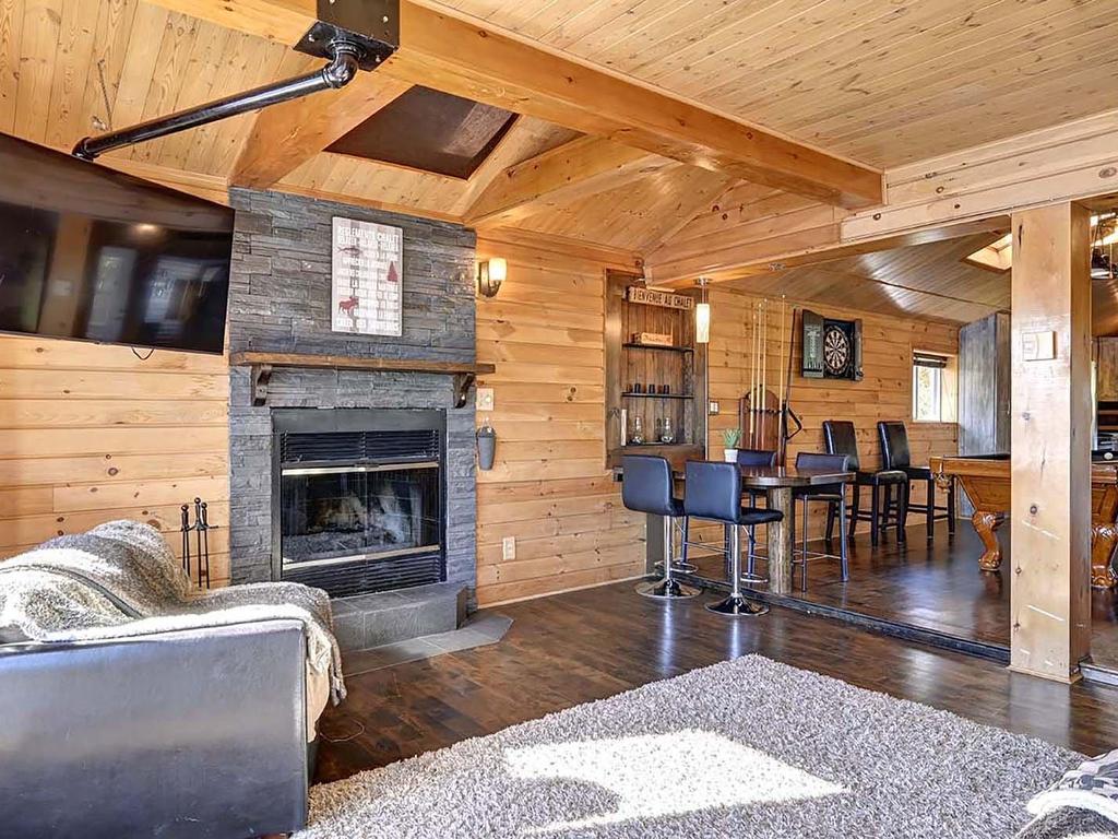 









1826


Ch. du Lac-Chaud

,
La Macaza,




QC
J0T1R0


