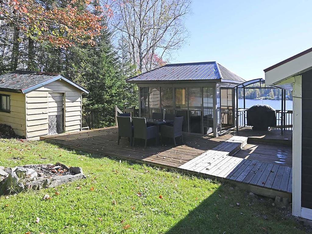 









1826


Ch. du Lac-Chaud

,
La Macaza,




QC
J0T1R0

