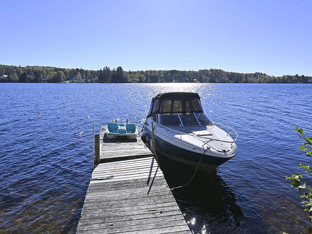 









1826


Ch. du Lac-Chaud

,
La Macaza,




QC
J0T1R0


