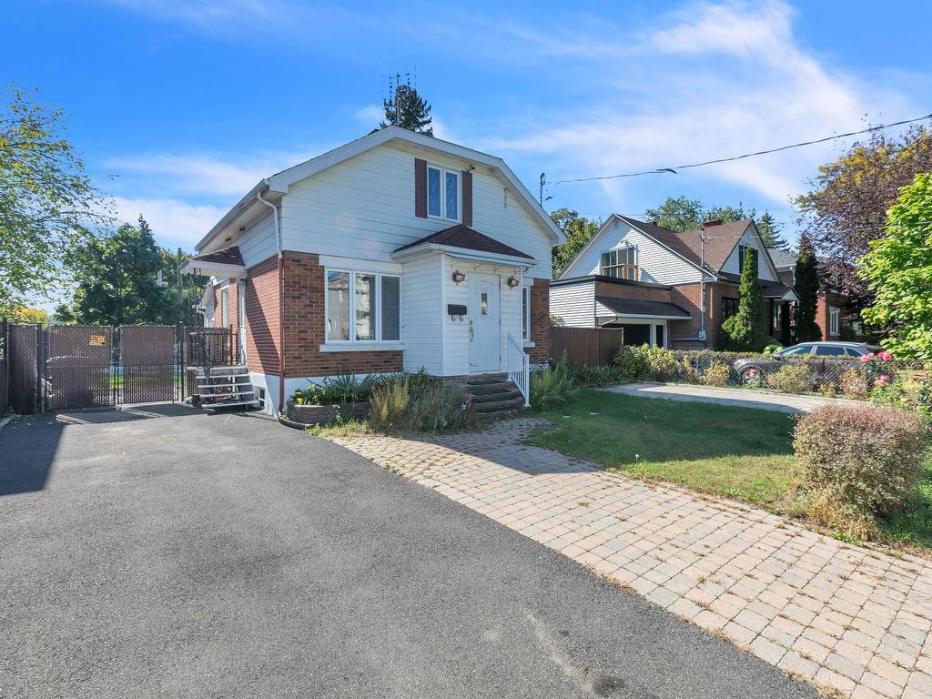 









1120


Rue St-Alexandre

,
Longueuil (Le Vieux-Longueuil),




QC
J4H3H1

