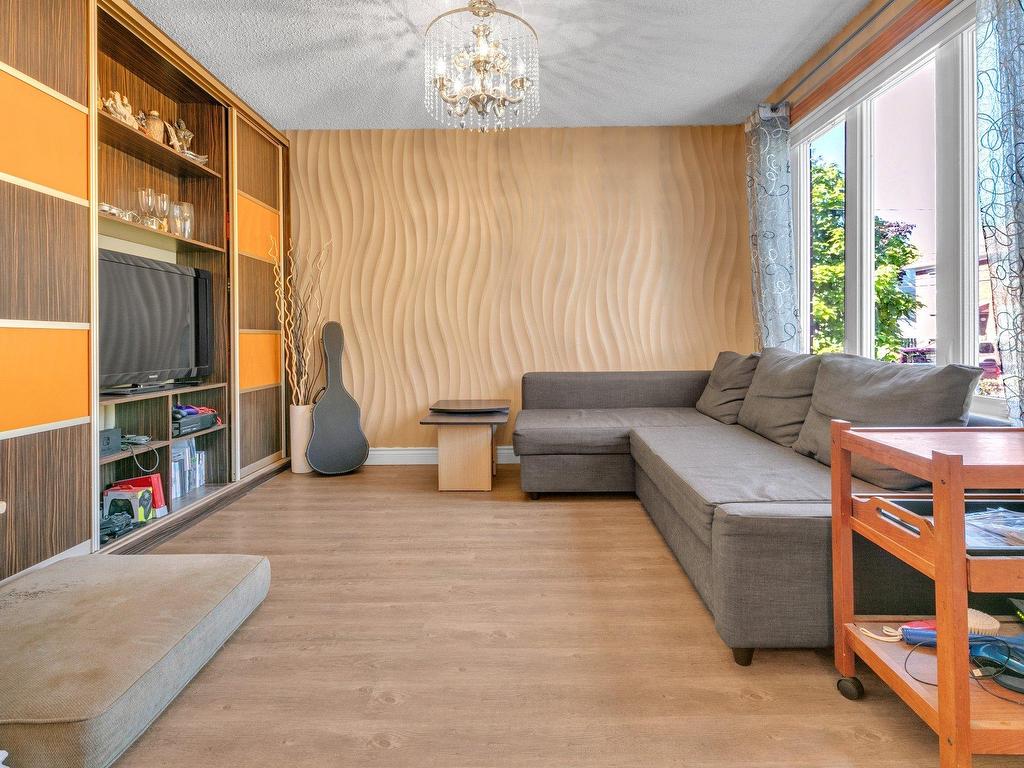 









1120


Rue St-Alexandre

,
Longueuil (Le Vieux-Longueuil),




QC
J4H3H1

