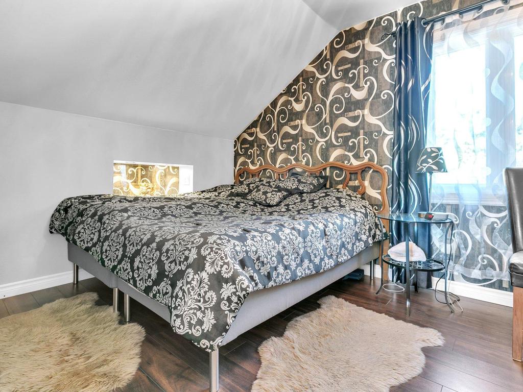 









1120


Rue St-Alexandre

,
Longueuil (Le Vieux-Longueuil),




QC
J4H3H1

