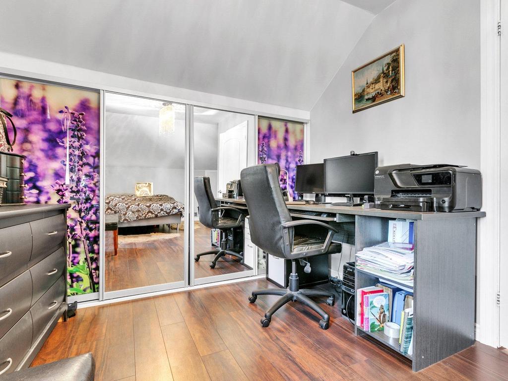 









1120


Rue St-Alexandre

,
Longueuil (Le Vieux-Longueuil),




QC
J4H3H1

