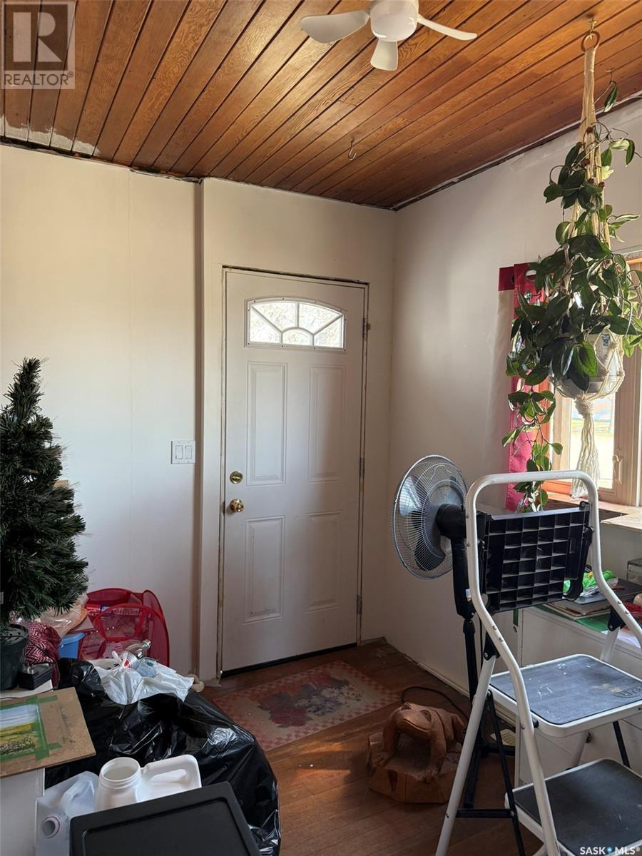 












204 Main STREET

,
Prelate,




Saskatchewan
S0N2B0

