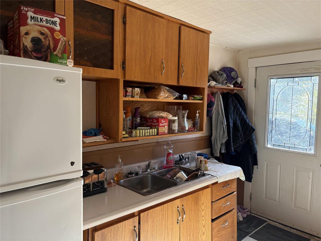 












515 Minnedosa Street

,
Newdale,




Manitoba
R0J1J0

