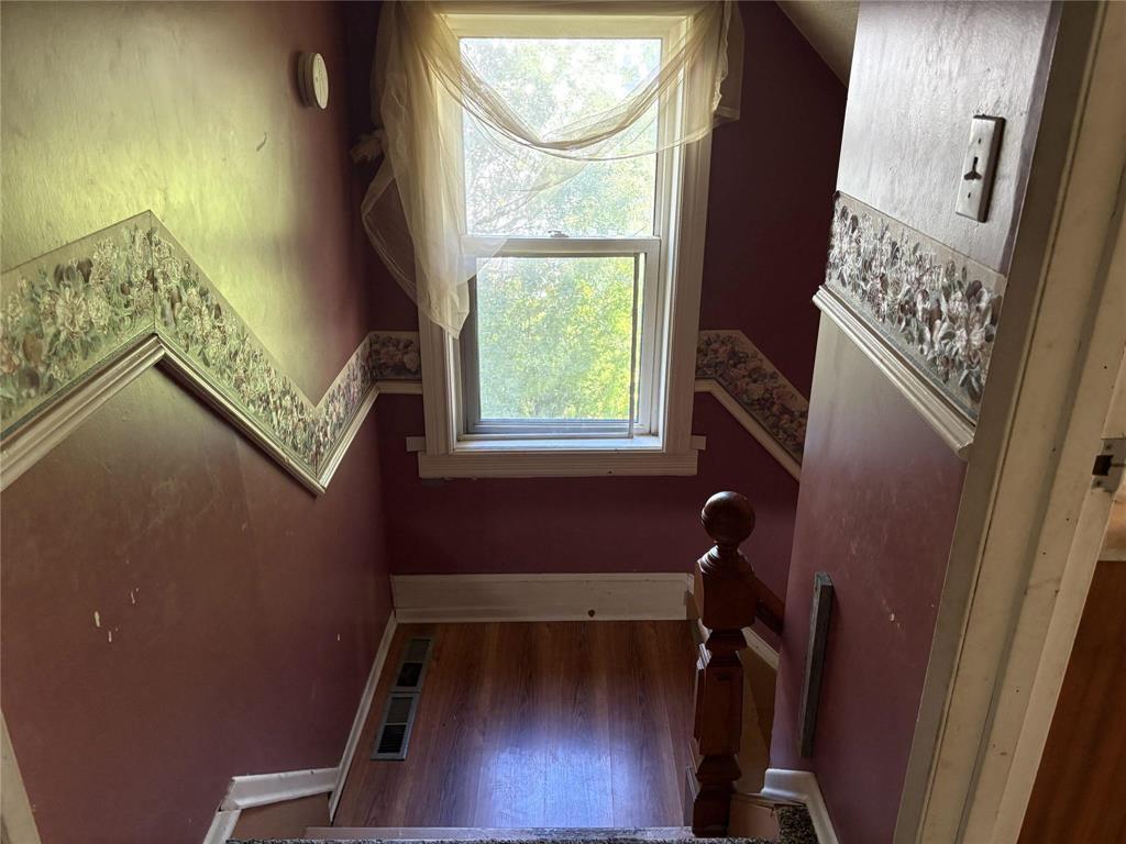 












515 Minnedosa Street

,
Newdale,




Manitoba
R0J1J0

