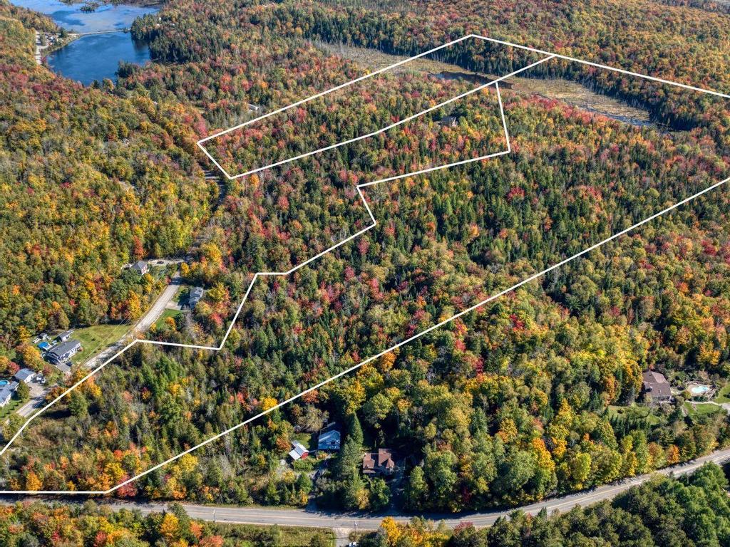 












Ch. du Lac-Pilon

,
Sainte-Adèle,







QC
J8B1N9

