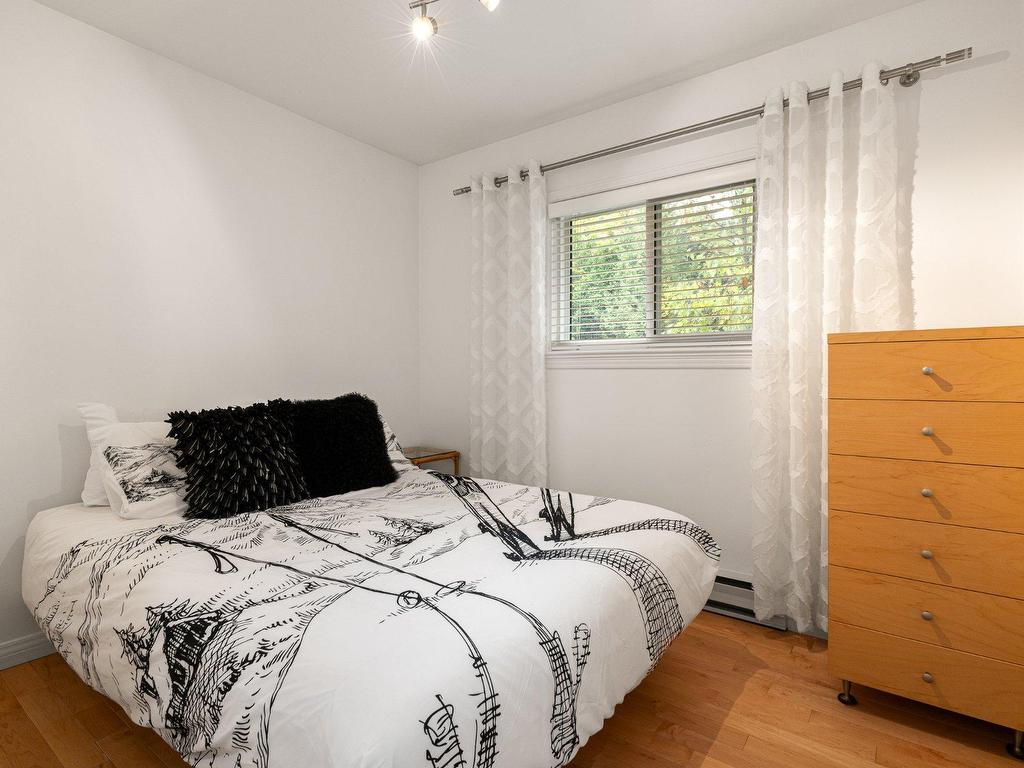 









136


Ch. Boivin

, 6,
Sutton,




QC
J0E2K0

