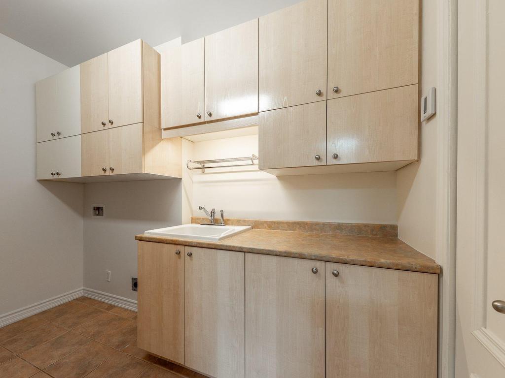 









270


Rue de Vimy

, 500,
Saint-Bruno-de-Montarville,




QC
J3V6N9

