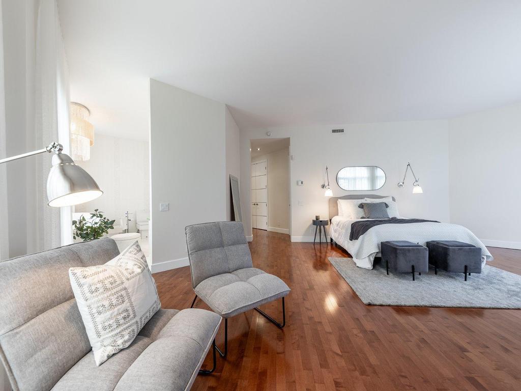









270


Rue de Vimy

, 500,
Saint-Bruno-de-Montarville,




QC
J3V6N9

