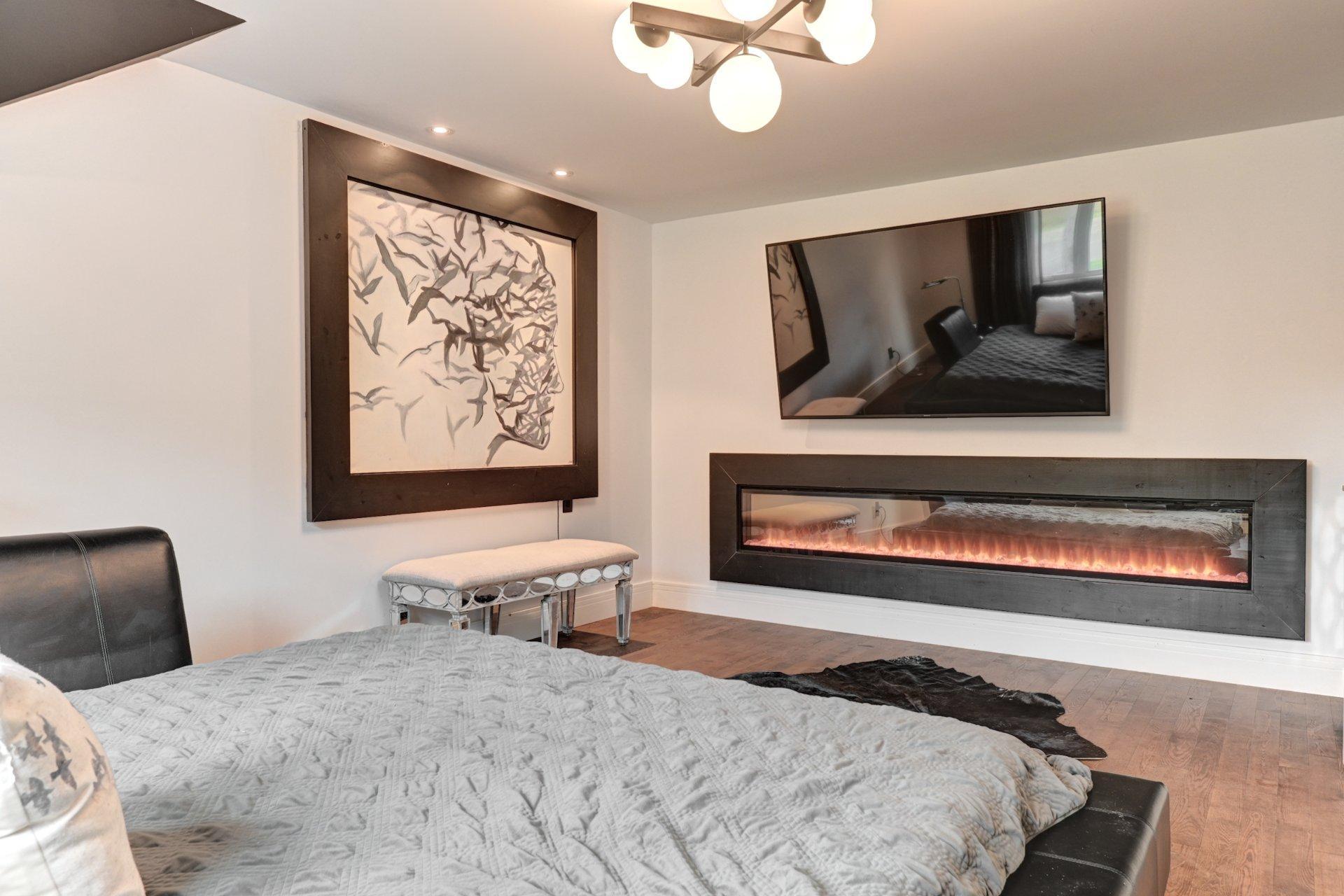 









1380


Rue de la Réserve

,
Saint-Lucien,




QC
J0C1N0

