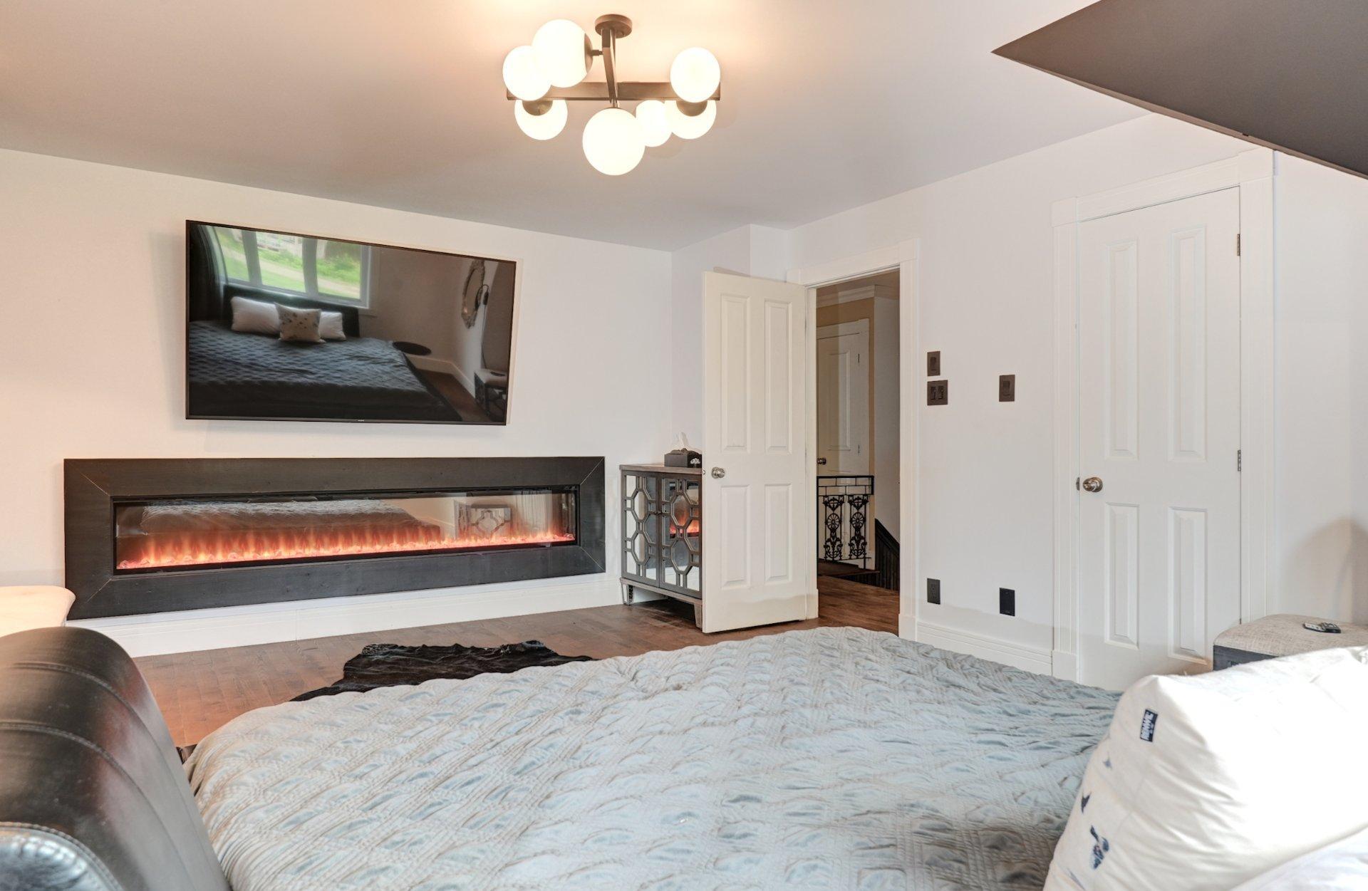 









1380


Rue de la Réserve

,
Saint-Lucien,




QC
J0C1N0


