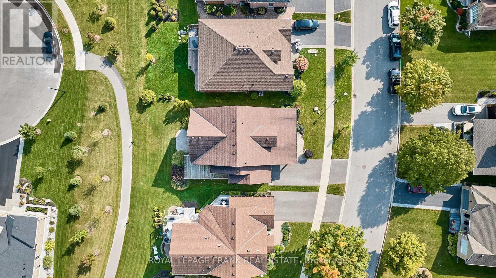 












65 WATERBURY CRESCENT

,
Scugog (Port Perry),




Ontario
L9L1R9

