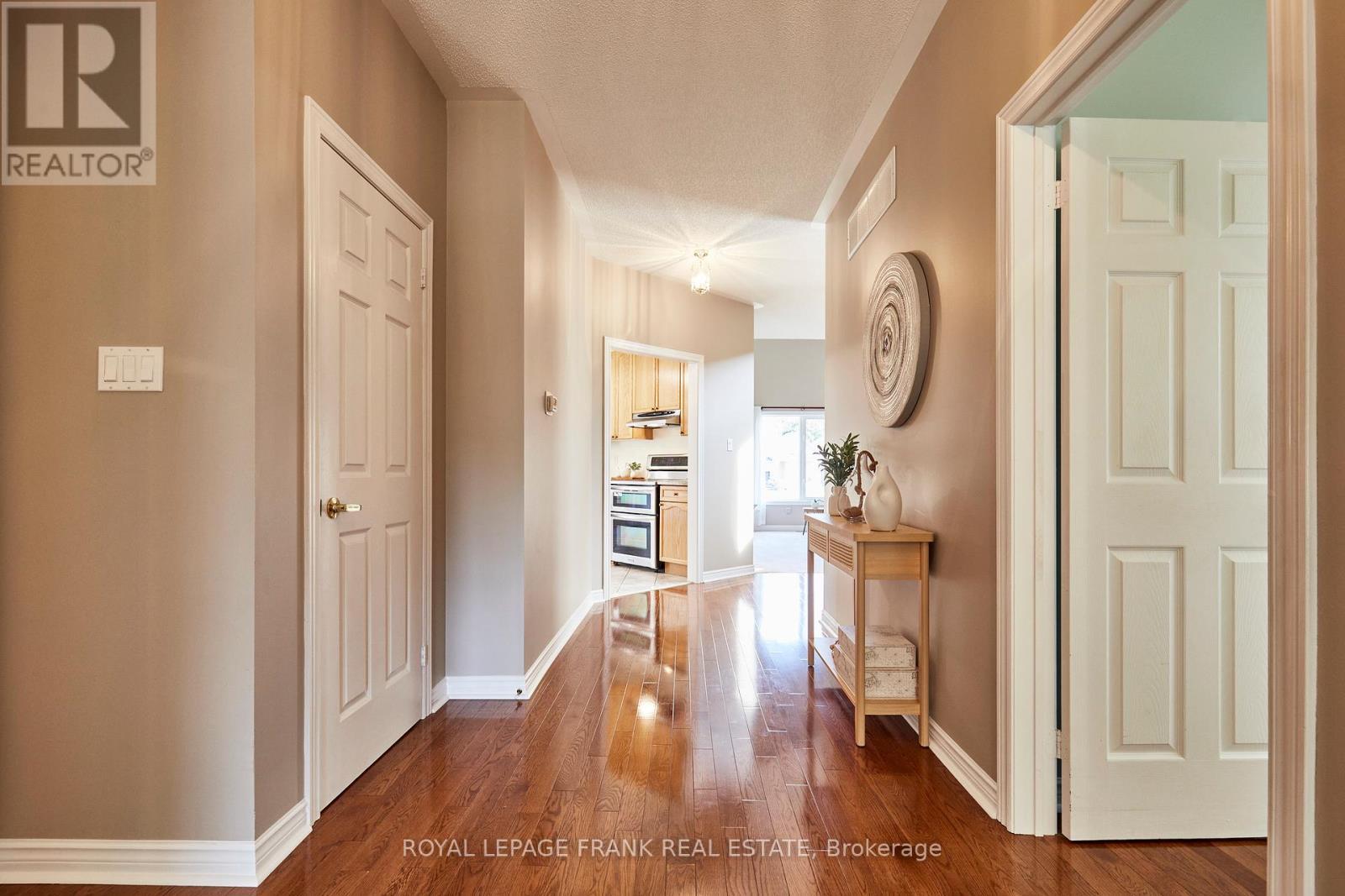 












65 WATERBURY CRESCENT

,
Scugog (Port Perry),




Ontario
L9L1R9

