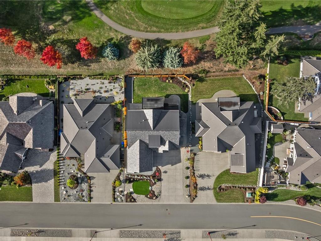 









2836


Sheffield

Cres,
Courtenay,




BC
V9N 0X0

