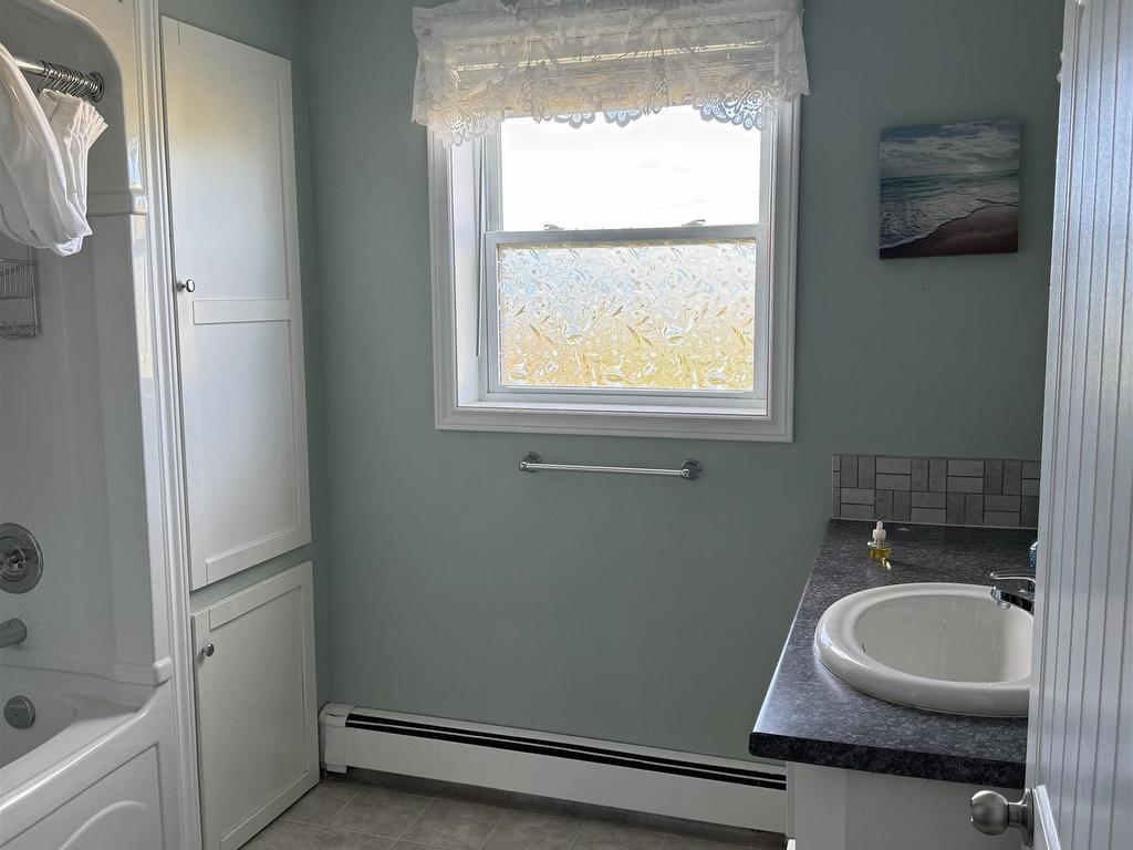 












5917 Northside Road

,
North Lake,




PE
C0A 2B0

