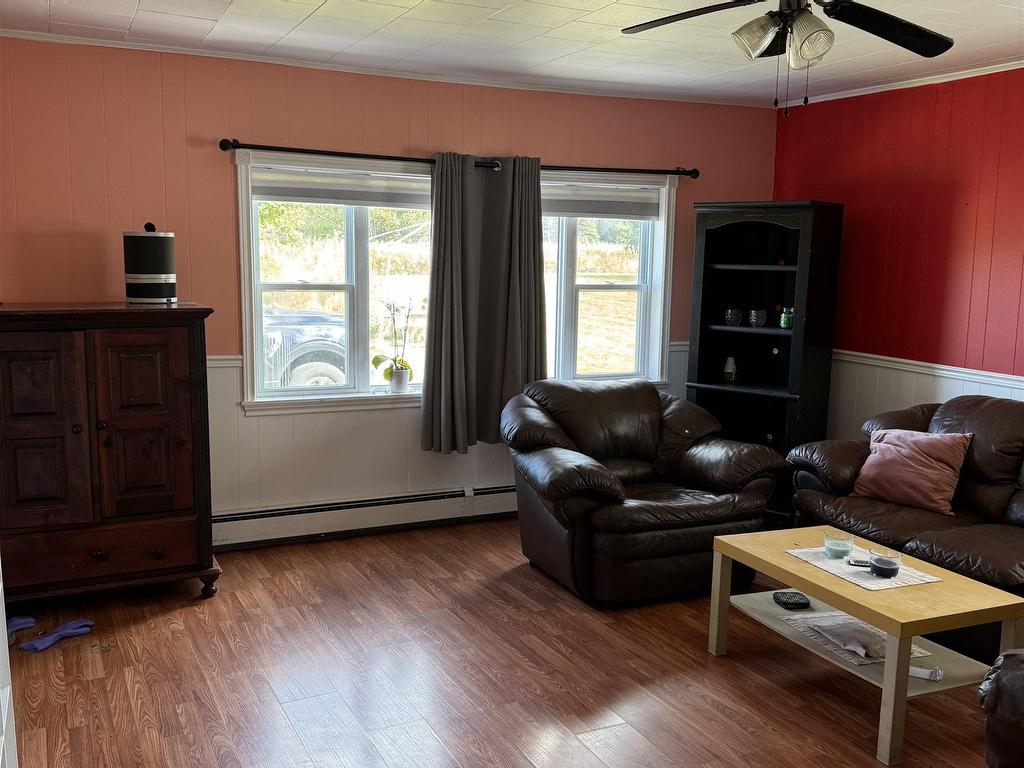 












5917 Northside Road

,
North Lake,




PE
C0A 2B0

