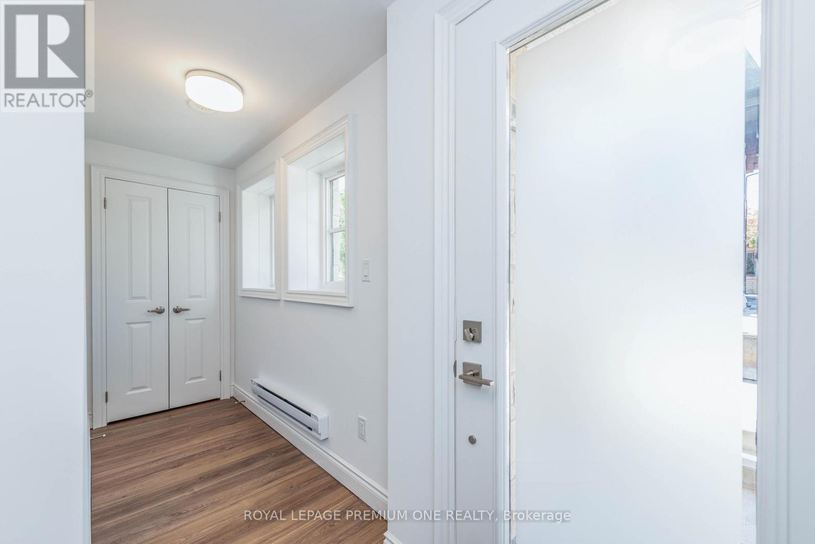 












149 - 55 LUNAR CRESCENT

,
Mississauga,




Ontario
L5M2R2

