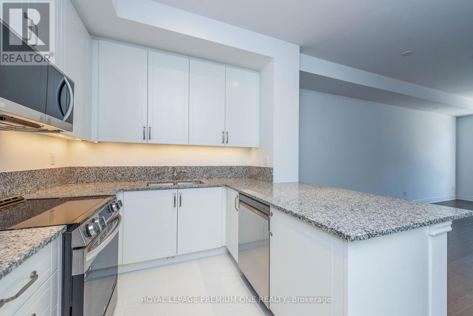 












149 - 55 LUNAR CRESCENT

,
Mississauga,




Ontario
L5M2R2

