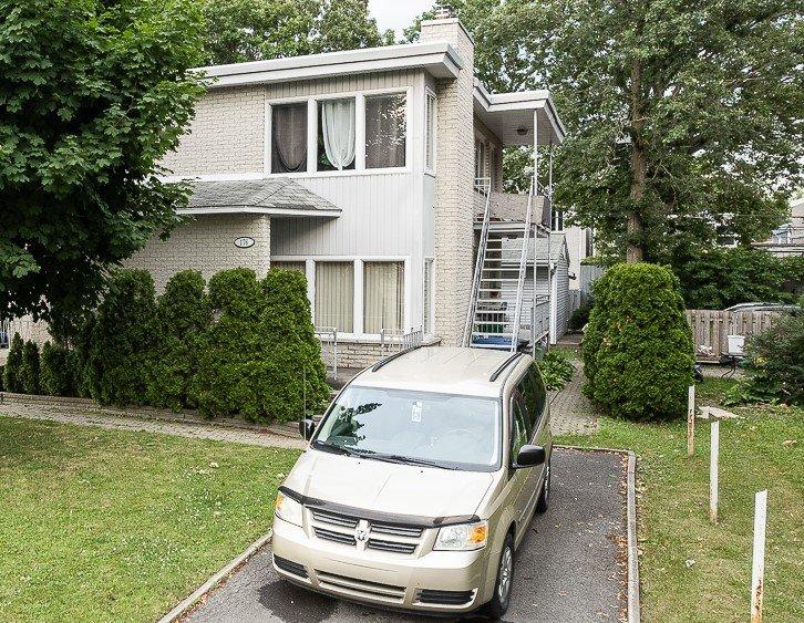 









176

 - 178


Rue Roy

,
Longueuil (Le Vieux-Longueuil),




QC
J4R2H8

