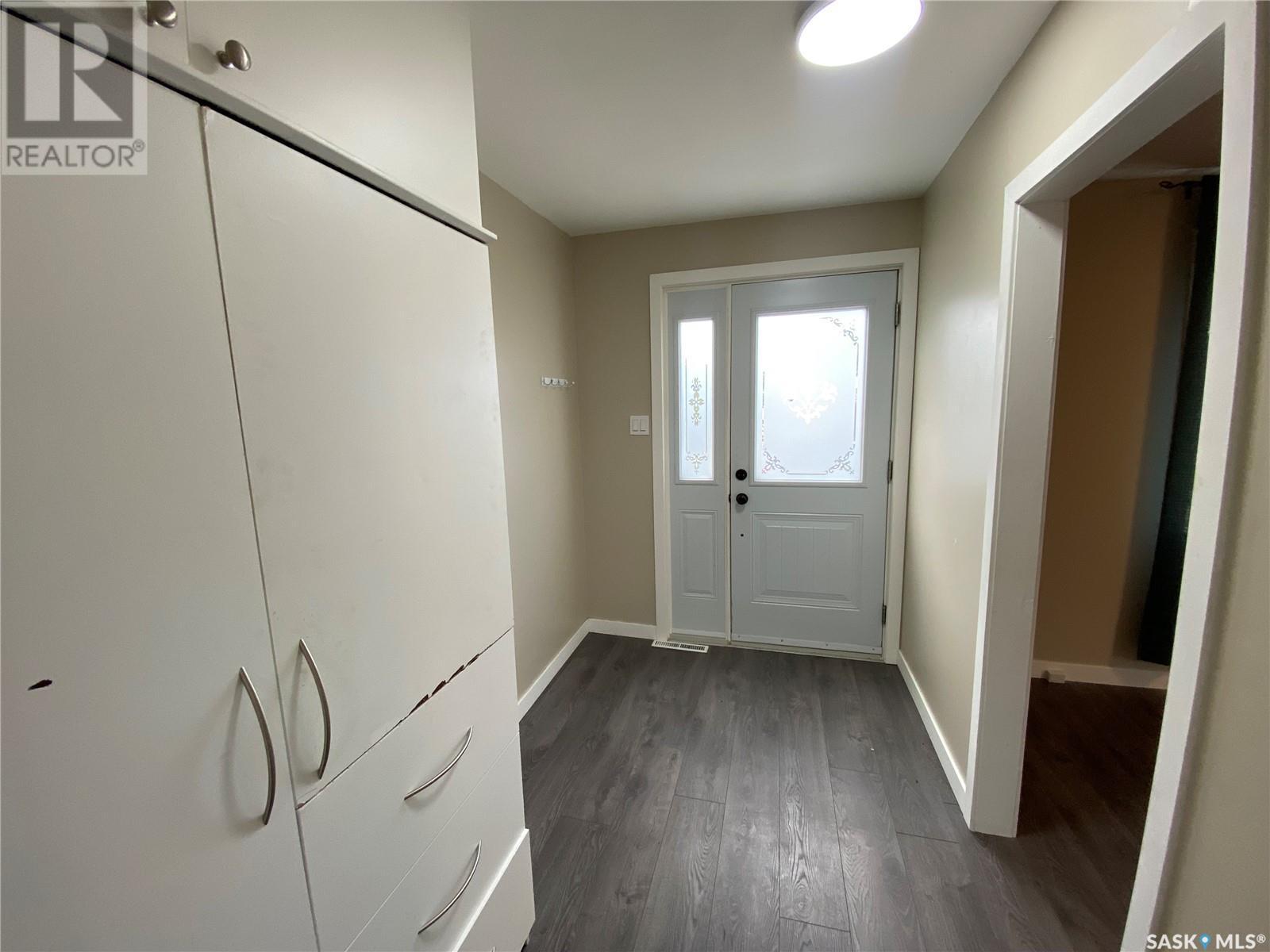 












203 1st AVENUE E

,
Kindersley,




Saskatchewan
S0L1S0

