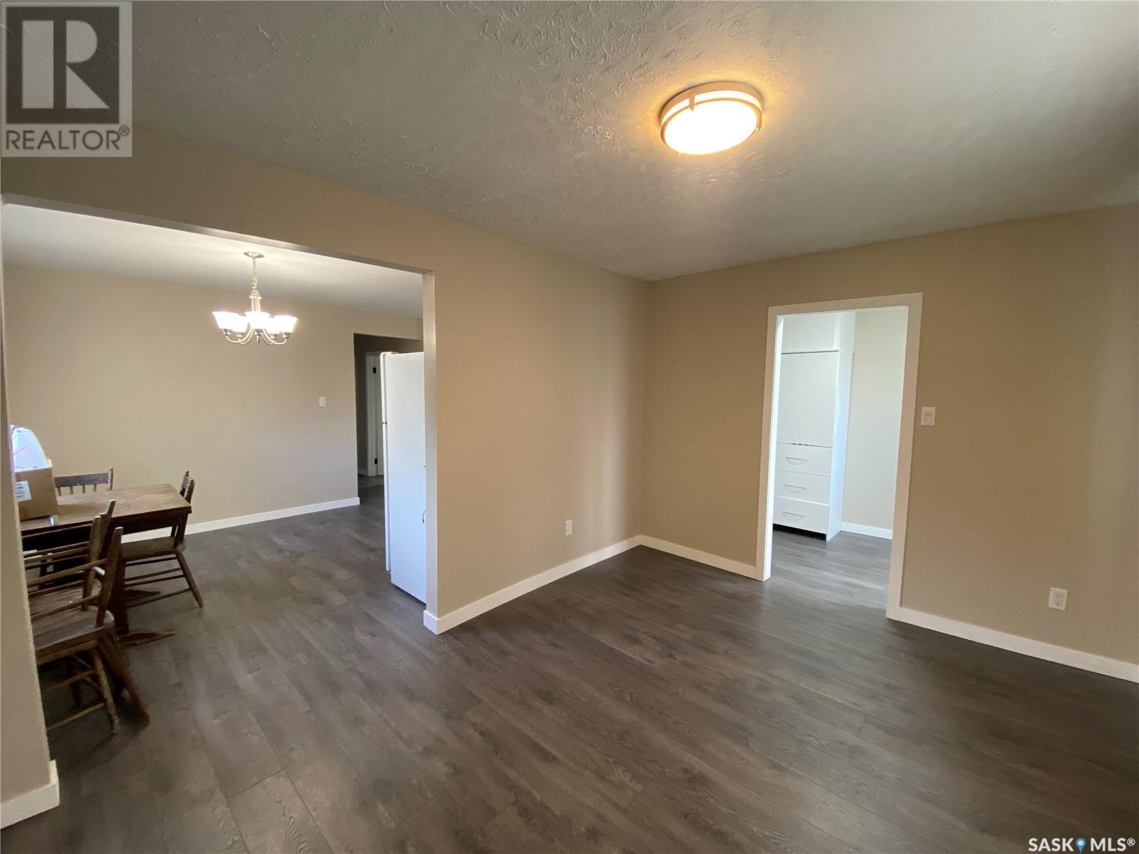 












203 1st AVENUE E

,
Kindersley,




Saskatchewan
S0L1S0


