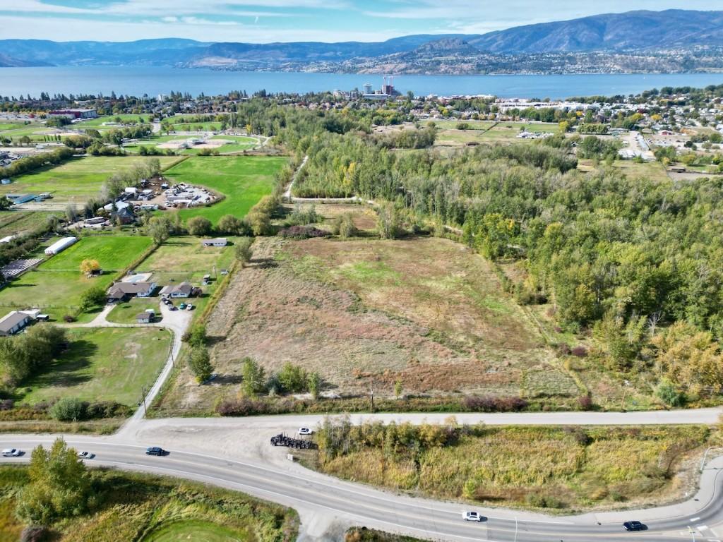 









3850


Swamp

Road,
Kelowna,







BC
V1W 4M9


