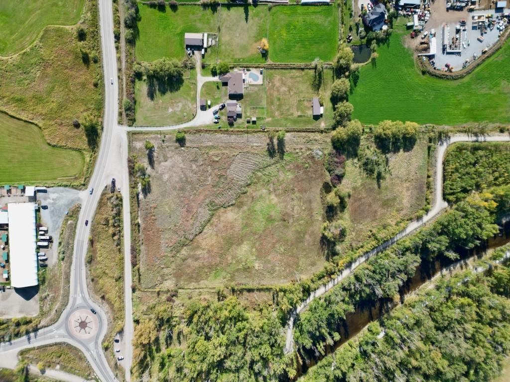 









3850


Swamp

Road,
Kelowna,







BC
V1W 4M9

