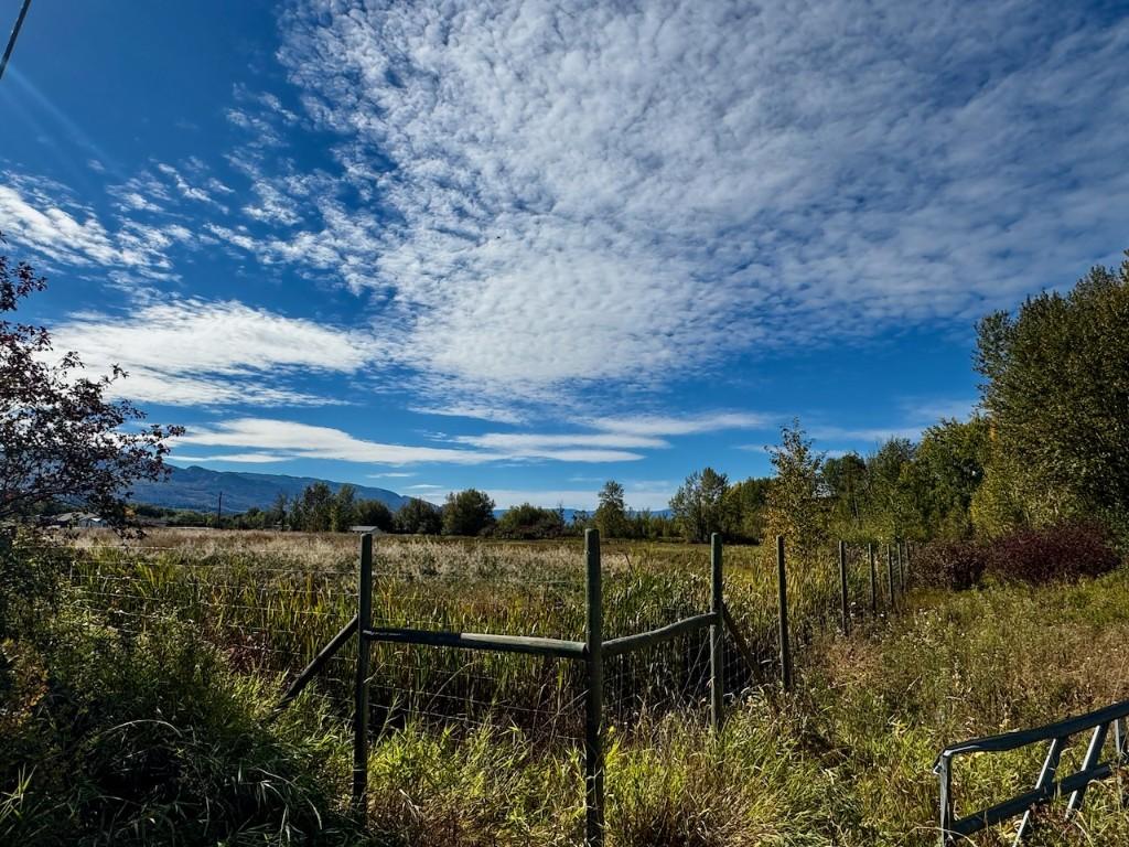 









3850


Swamp

Road,
Kelowna,







BC
V1W 4M9

