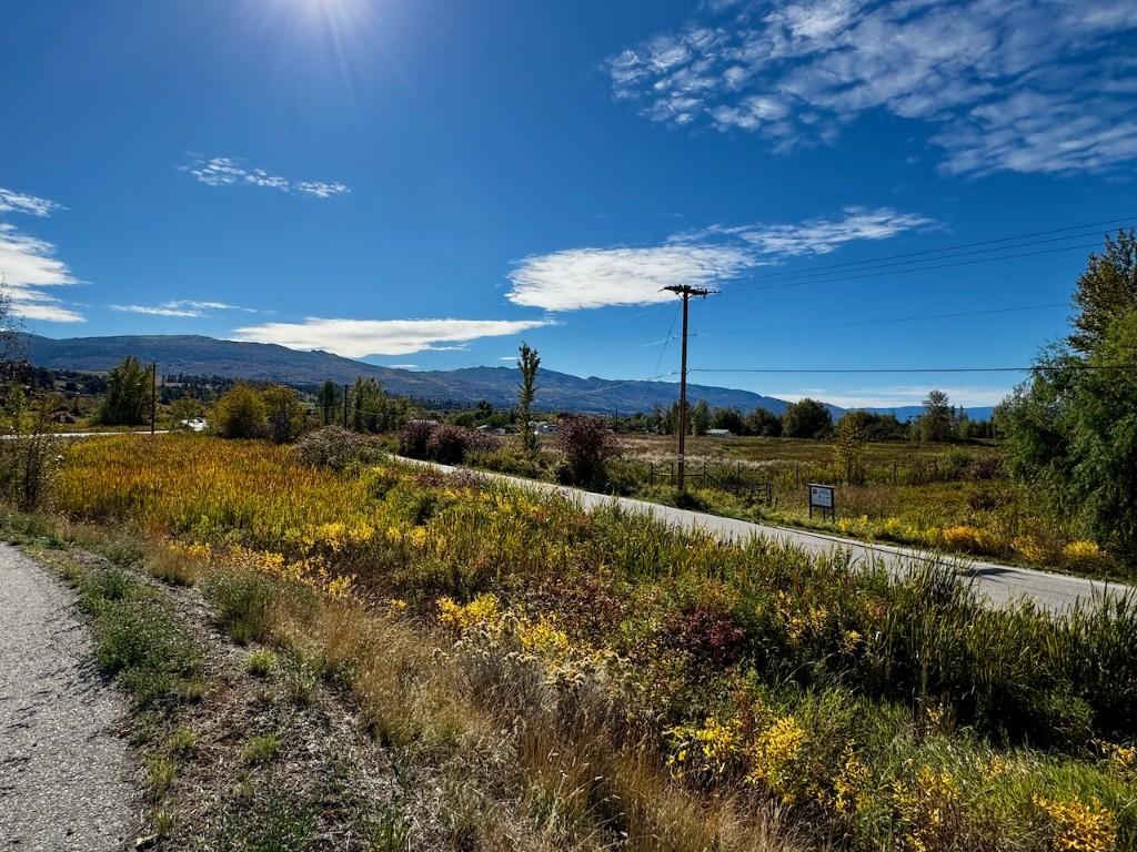 









3850


Swamp

Road,
Kelowna,







BC
V1W 4M9

