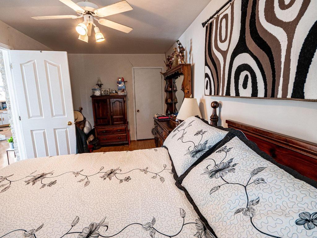 









164


73e Avenue

,
Saint-Zotique,




QC
J0P1Z0

