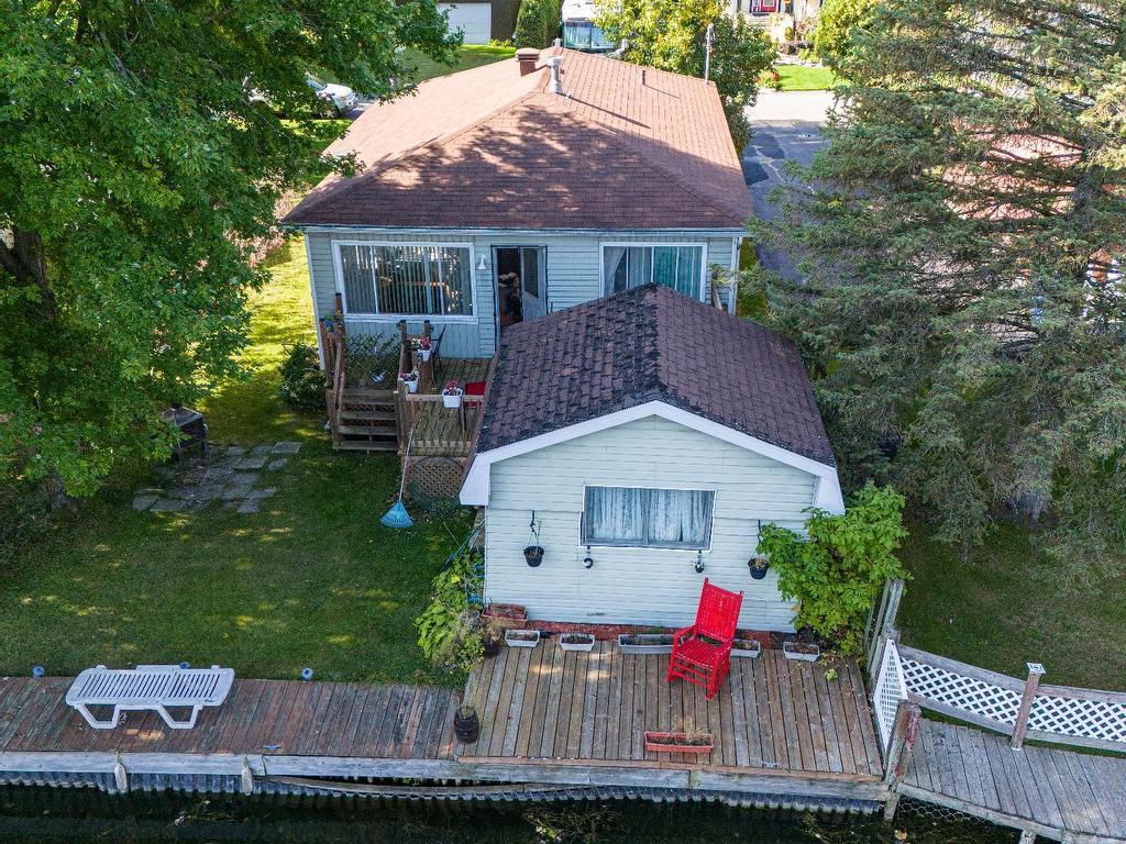 









164


73e Avenue

,
Saint-Zotique,




QC
J0P1Z0

