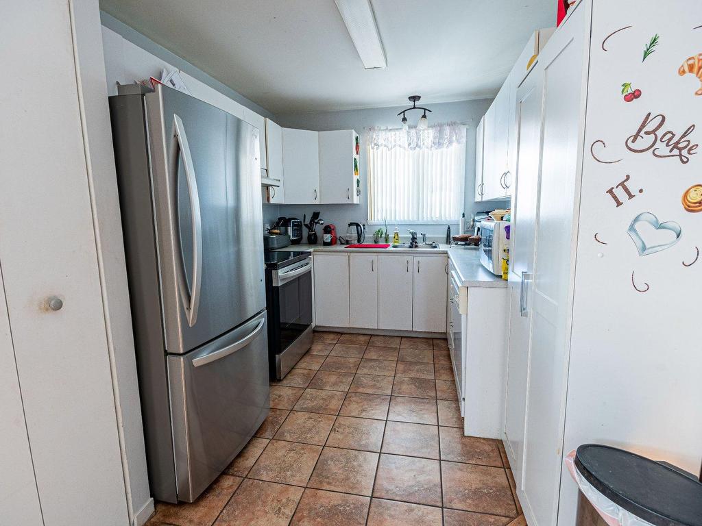 









164


73e Avenue

,
Saint-Zotique,




QC
J0P1Z0

