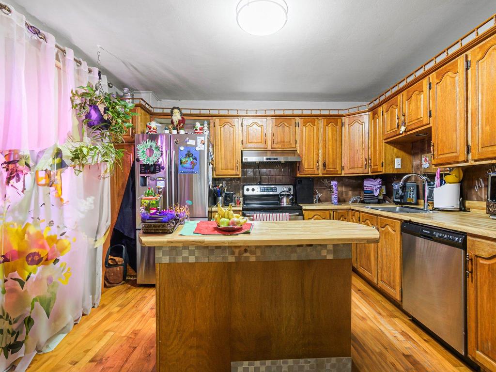 









4779

 - 4783


Rue Adam

,
Montréal (Mercier/Hochelaga-Maisonneuve),




QC
H1V1V8

