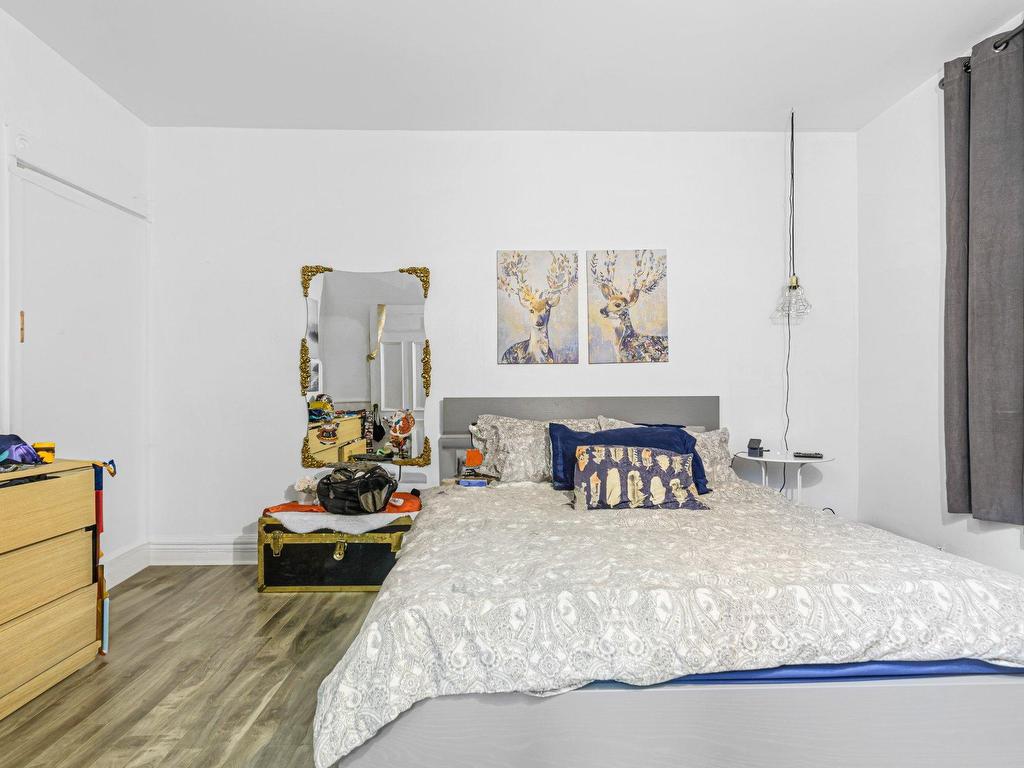 









4779

 - 4783


Rue Adam

,
Montréal (Mercier/Hochelaga-Maisonneuve),




QC
H1V1V8

