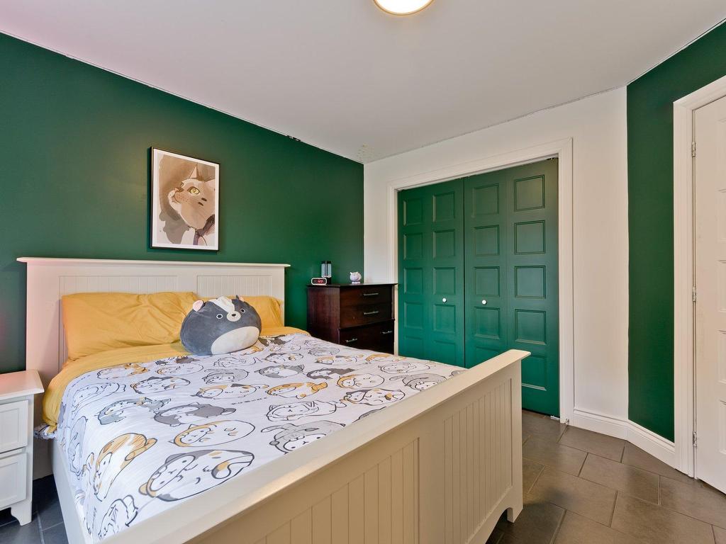 









238


Rue Principale

,
Saint-François-Xavier-de-Brompton,




QC
J0B2V0

