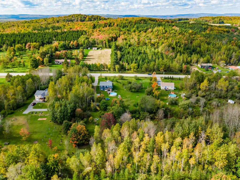 









238


Rue Principale

,
Saint-François-Xavier-de-Brompton,




QC
J0B2V0

