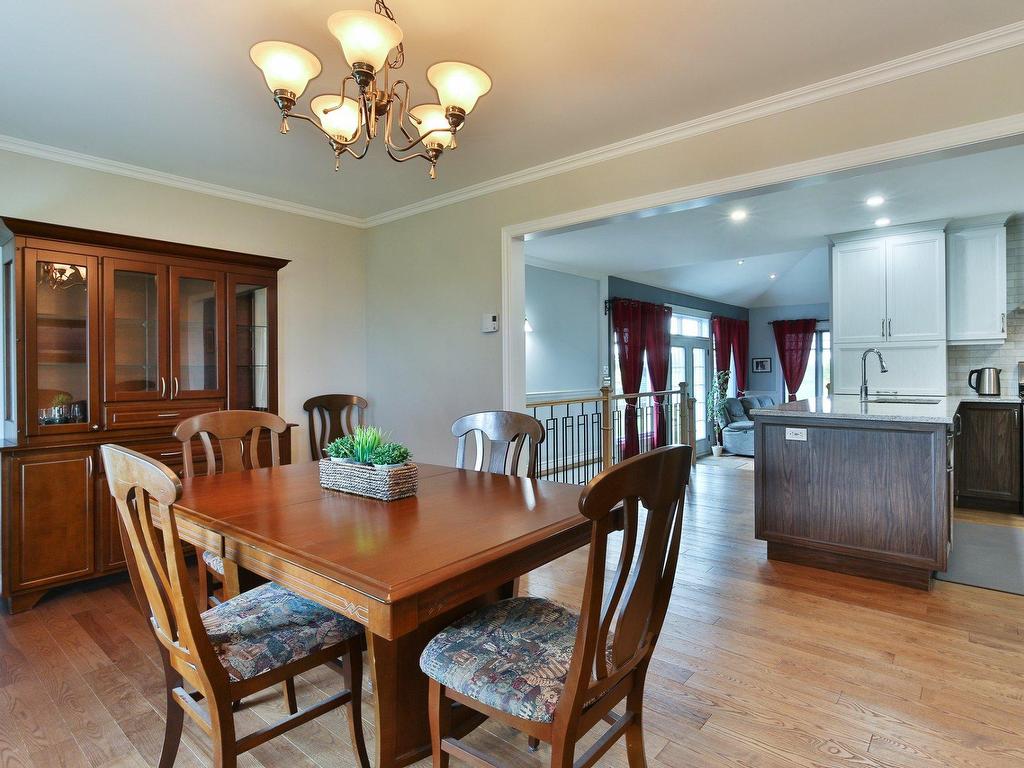 









2090


Ch. de la Grande-Ligne

,
Saint-Alexandre,




QC
J0J1S0

