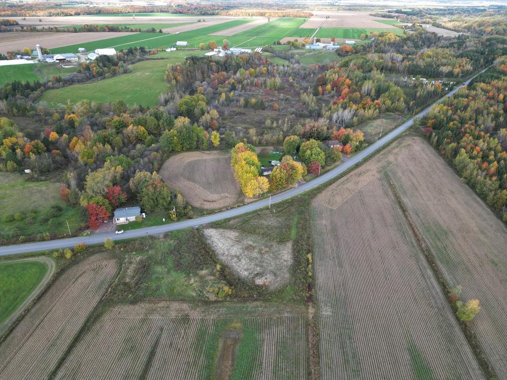 









941


Ch. de la Grande-Rivière S.

,
Yamachiche,







QC
G0X3L0

