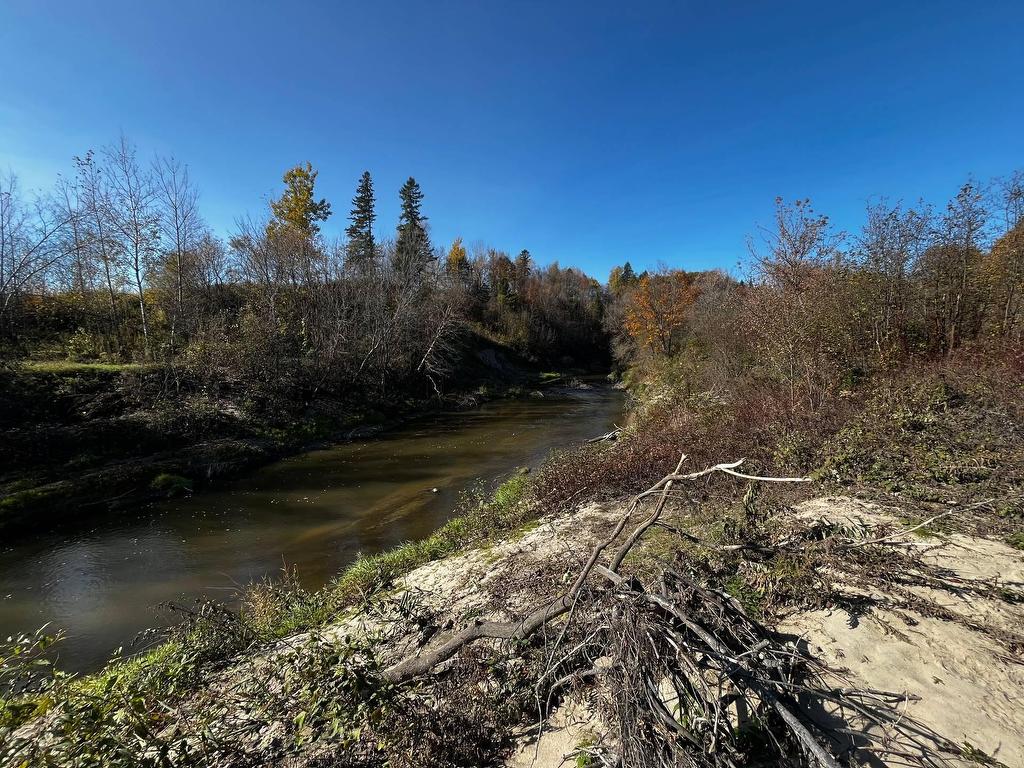 









941


Ch. de la Grande-Rivière S.

,
Yamachiche,







QC
G0X3L0

