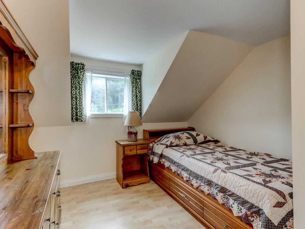 









369Z


Imp. de Gramont

,
Boileau,




QC
J0V1N0

