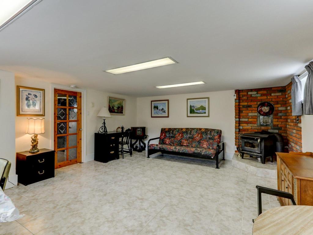 









369Z


Imp. de Gramont

,
Boileau,




QC
J0V1N0

