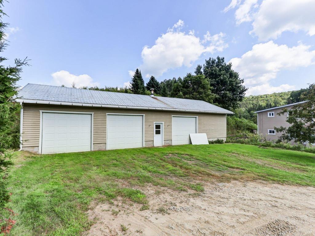 









369Z


Imp. de Gramont

,
Boileau,




QC
J0V1N0

