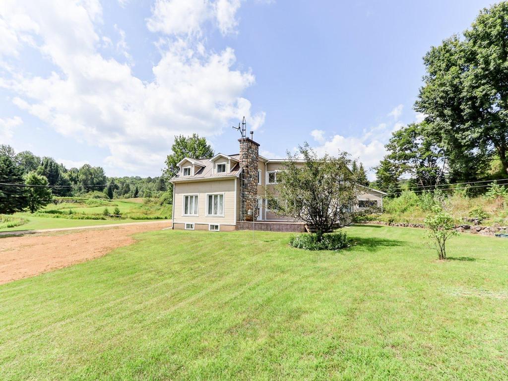 









369Z


Imp. de Gramont

,
Boileau,




QC
J0V1N0

