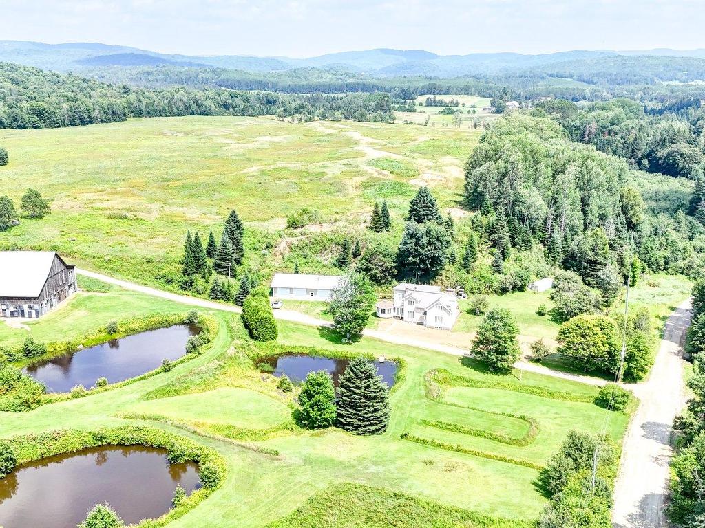 









369Z


Imp. de Gramont

,
Boileau,




QC
J0V1N0

