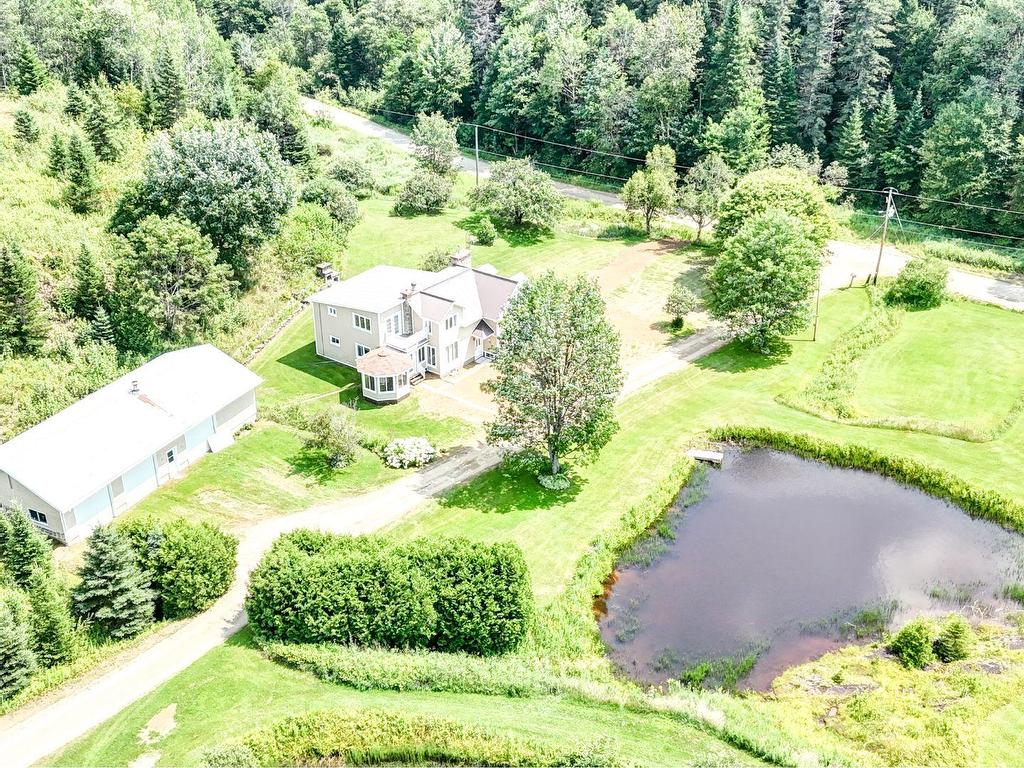 









369Z


Imp. de Gramont

,
Boileau,




QC
J0V1N0

