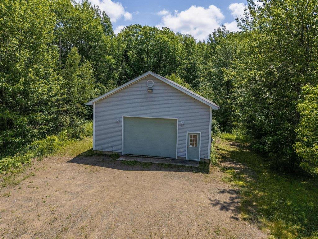 












3118 Black River Road

,
Newtonville,




NS
B4P 2R1

