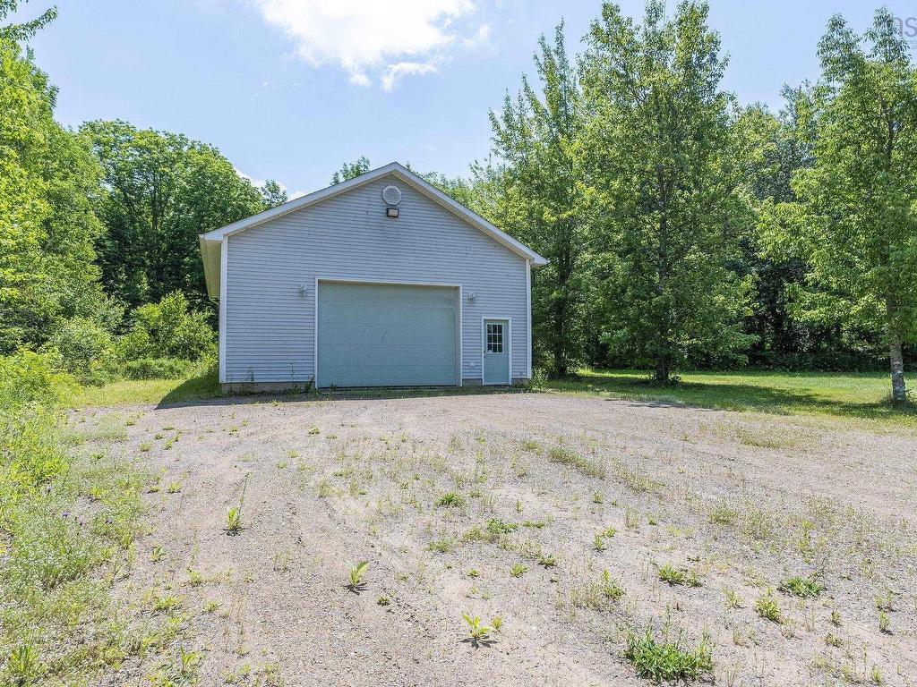 












3118 Black River Road

,
Newtonville,




NS
B4P 2R1


