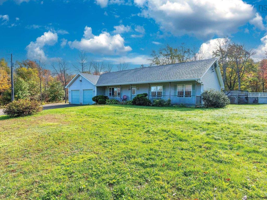 












3118 Black River Road

,
Newtonville,




NS
B4P 2R1

