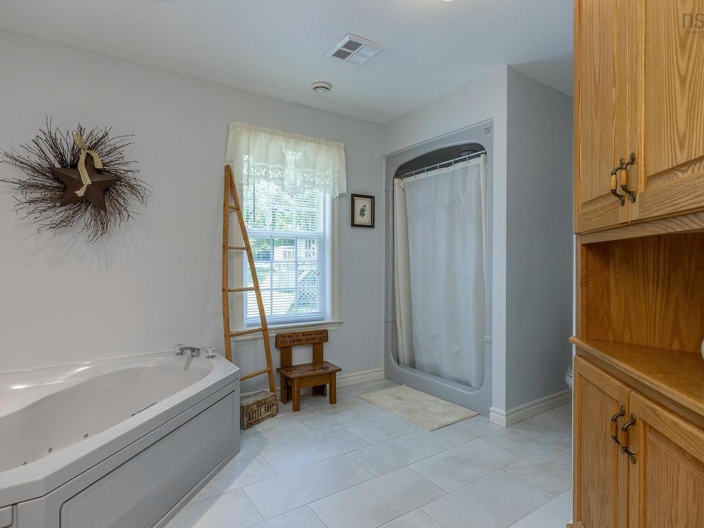 












3118 Black River Road

,
Newtonville,




NS
B4P 2R1

